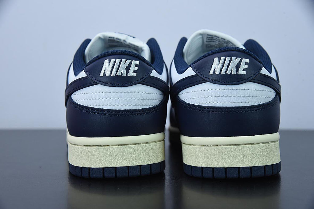 Nike Dunk Low Vintage Navy