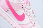 Nike Dunk Low Triple Pink