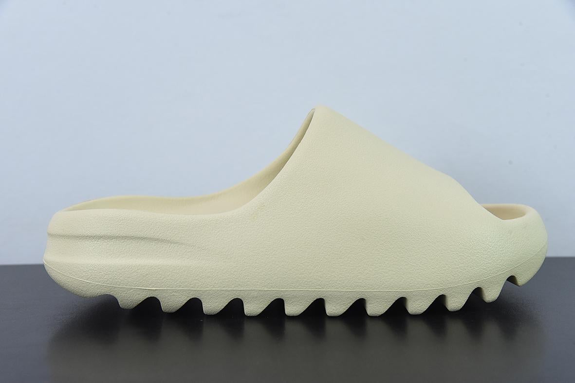 Adidas Yeezy Slide Bone