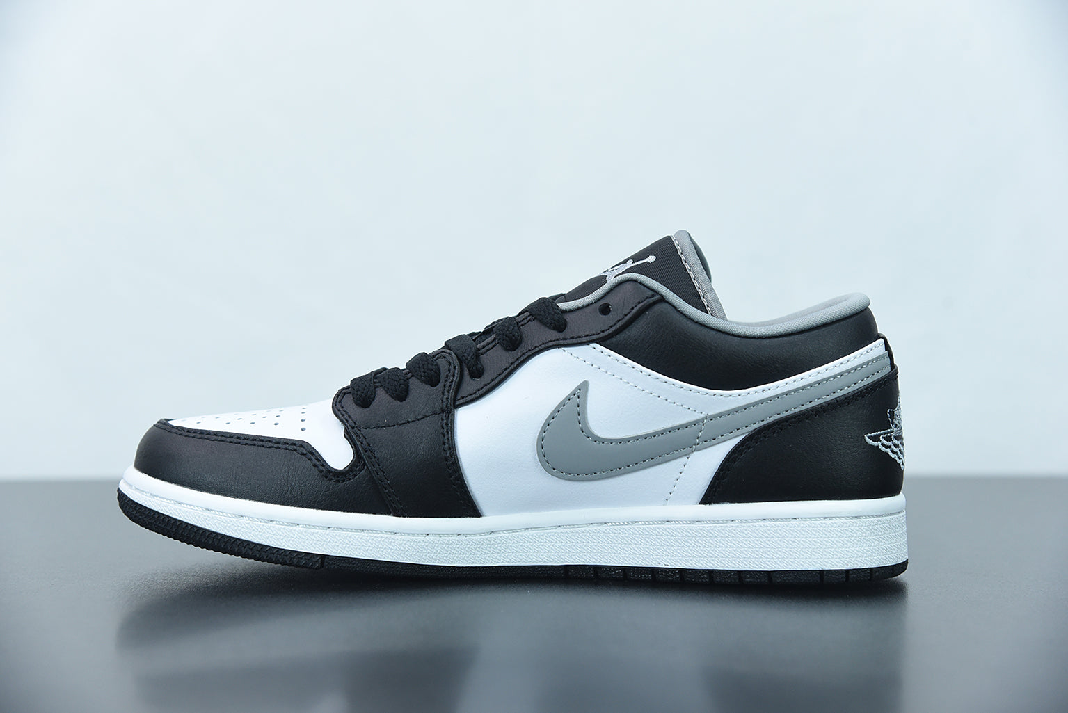 Nike Air Jordan 1 Low Medium Grey