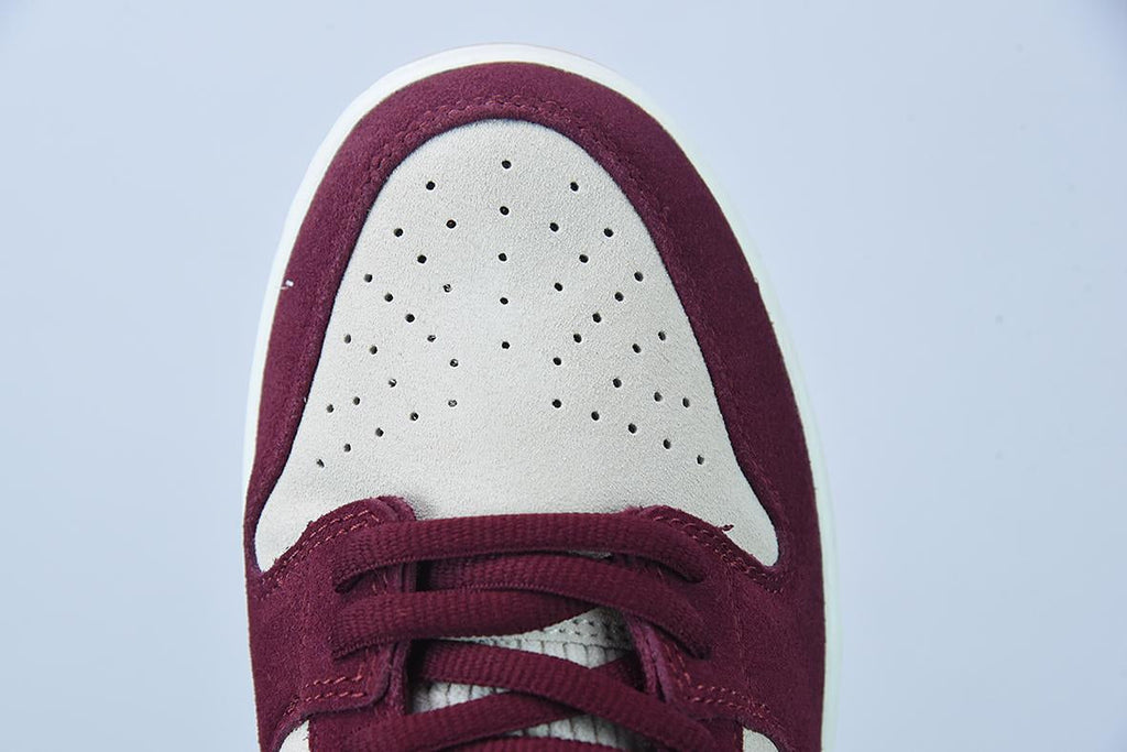 Nike Dunk Low "Skate Like a Girl"