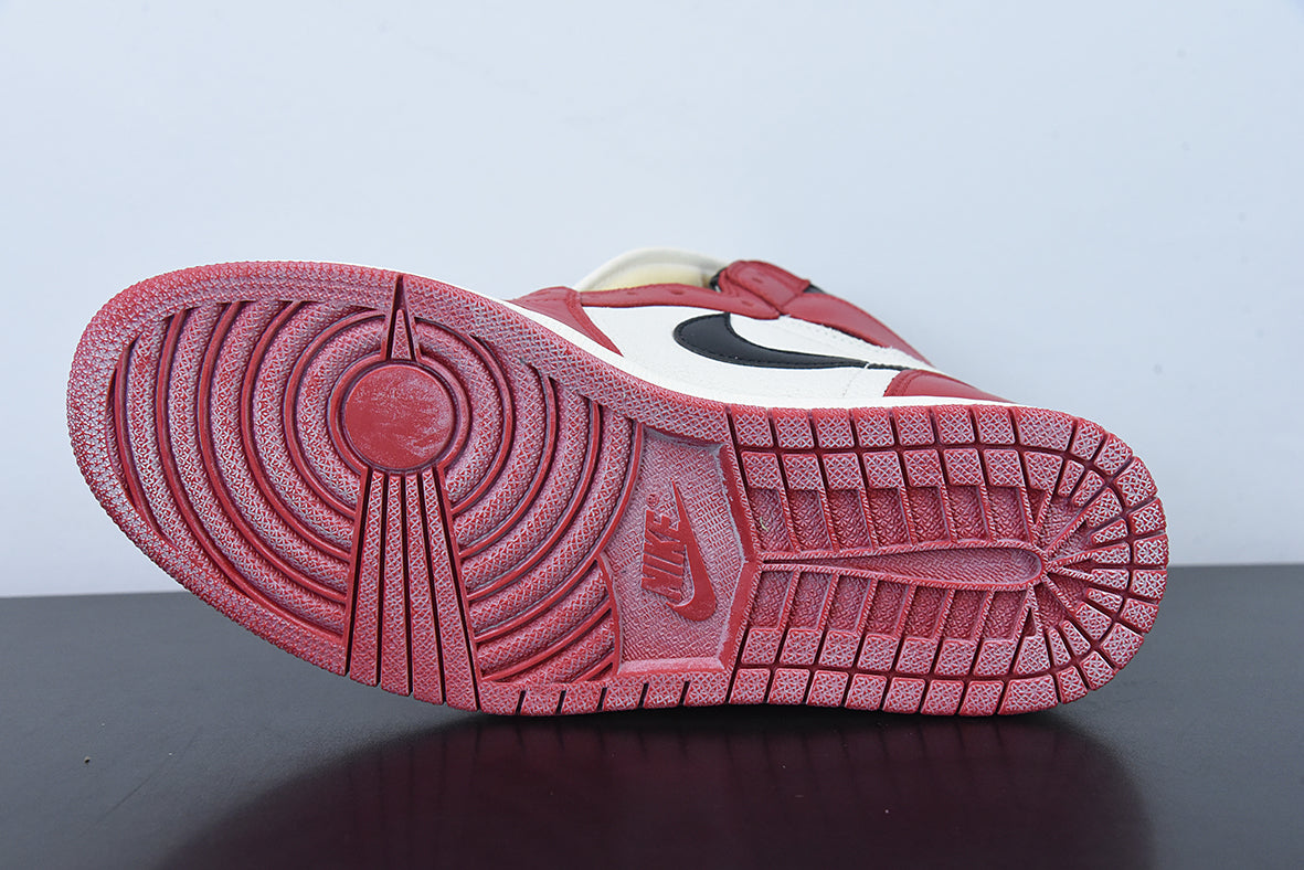 Nike Air Jordan 1 High Chicago Lost and Found