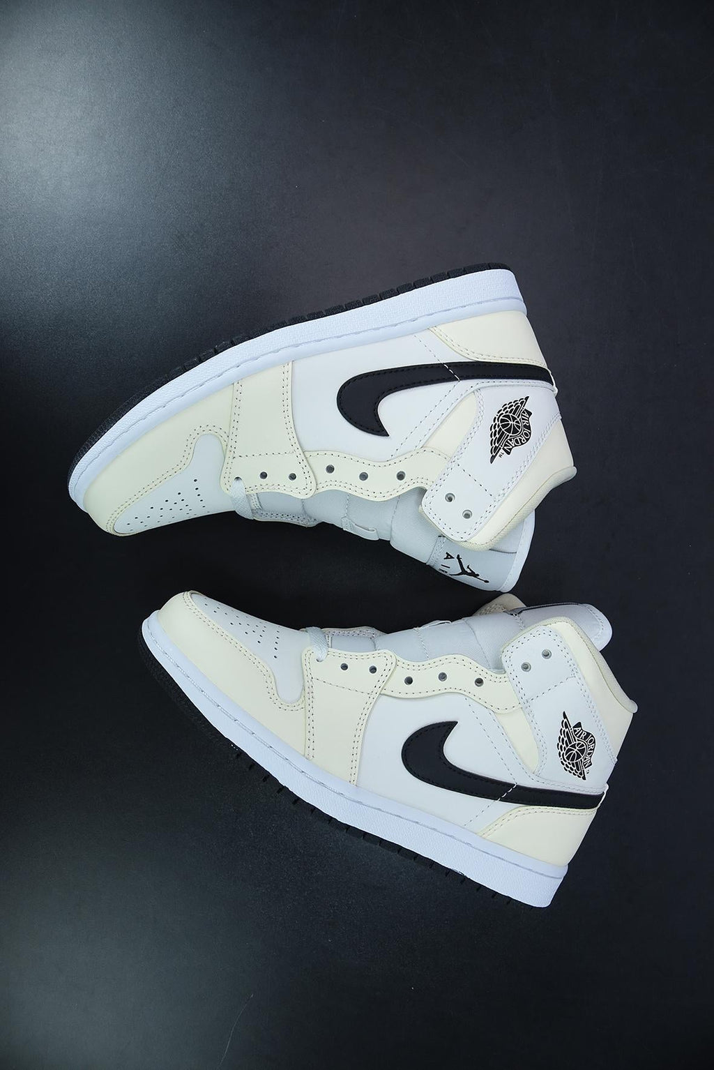 Nike Air Jordan 1 Mid Coconut Milk