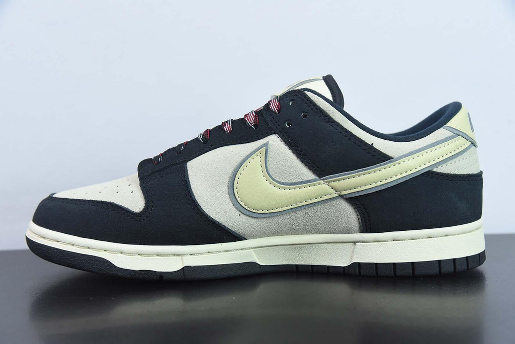 Nike Dunk Low Black Suede