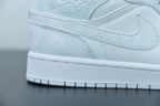 Nike Air Jordan 1 Mid Triple White