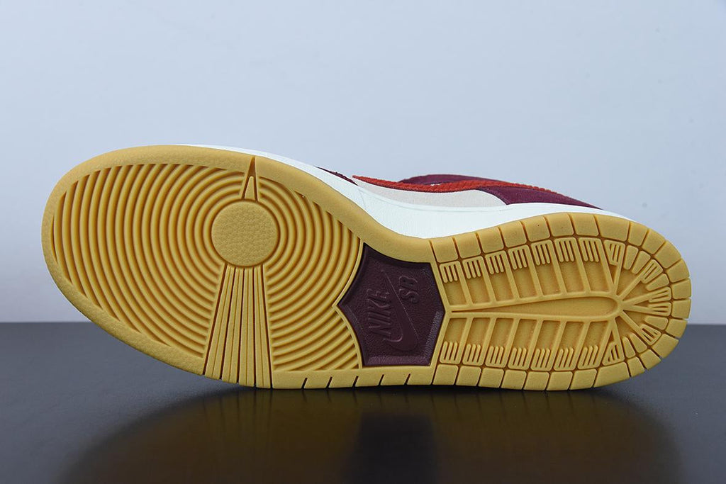 Nike Dunk Low "Skate Like a Girl"