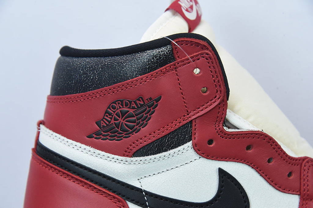 Nike Air Jordan 1 High Chicago Lost and Found