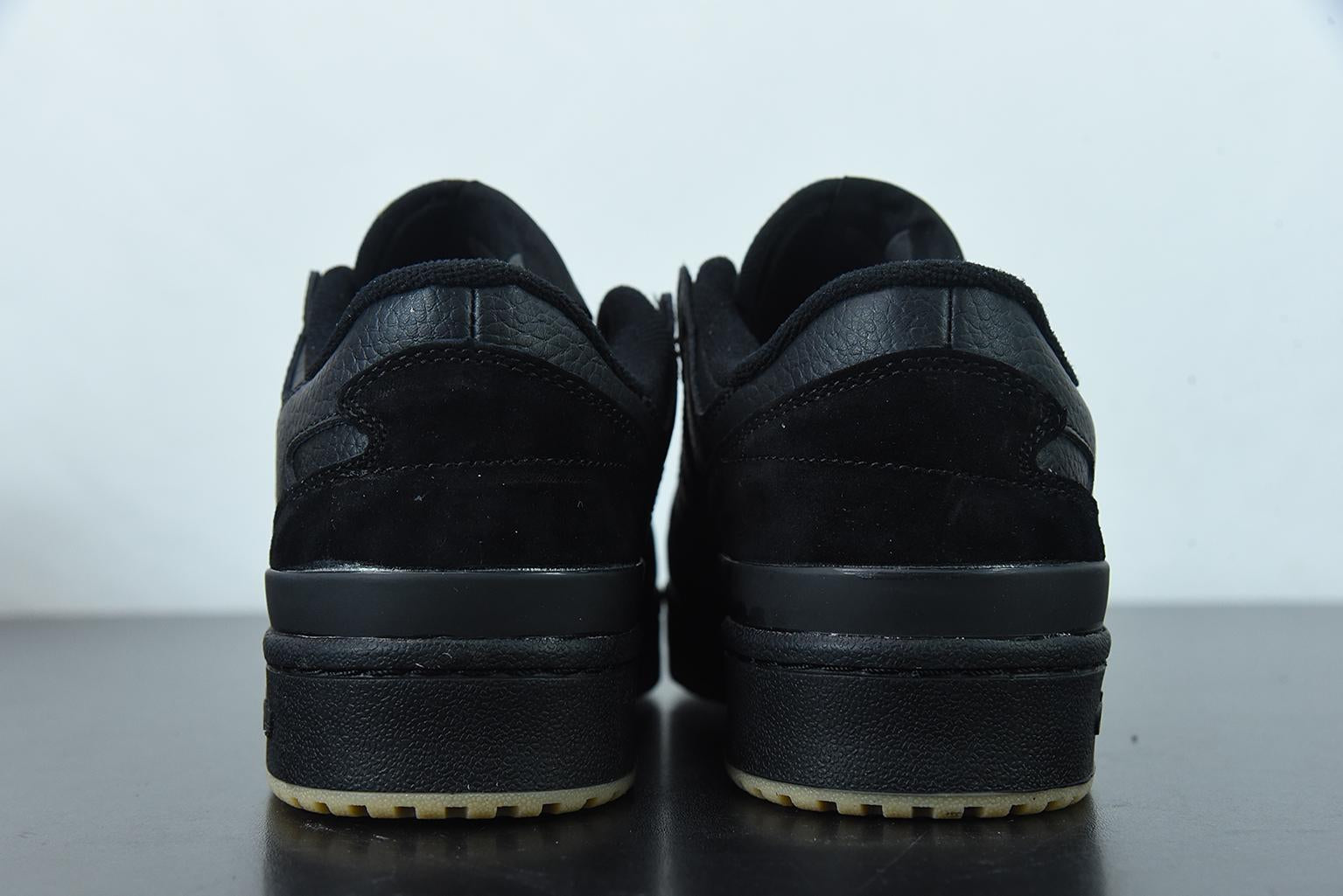 Adidas Forum Originals Core Black