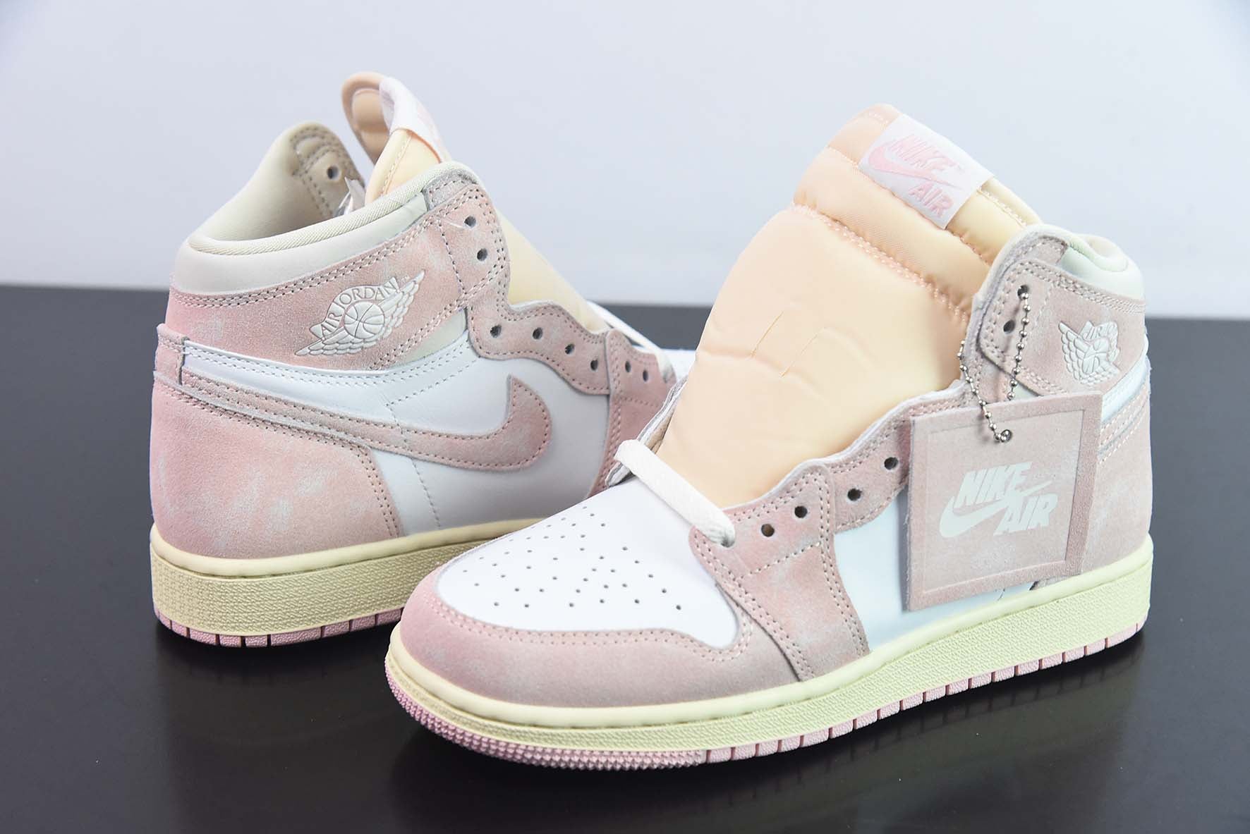 Nike Air Jordan 1 High Washed Pink