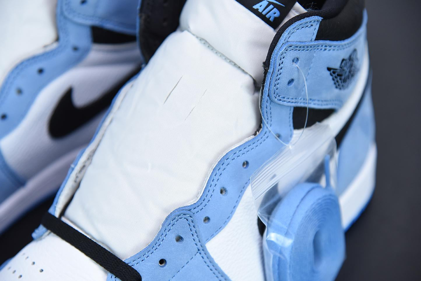 Nike Air Jordan 1 High University Blue