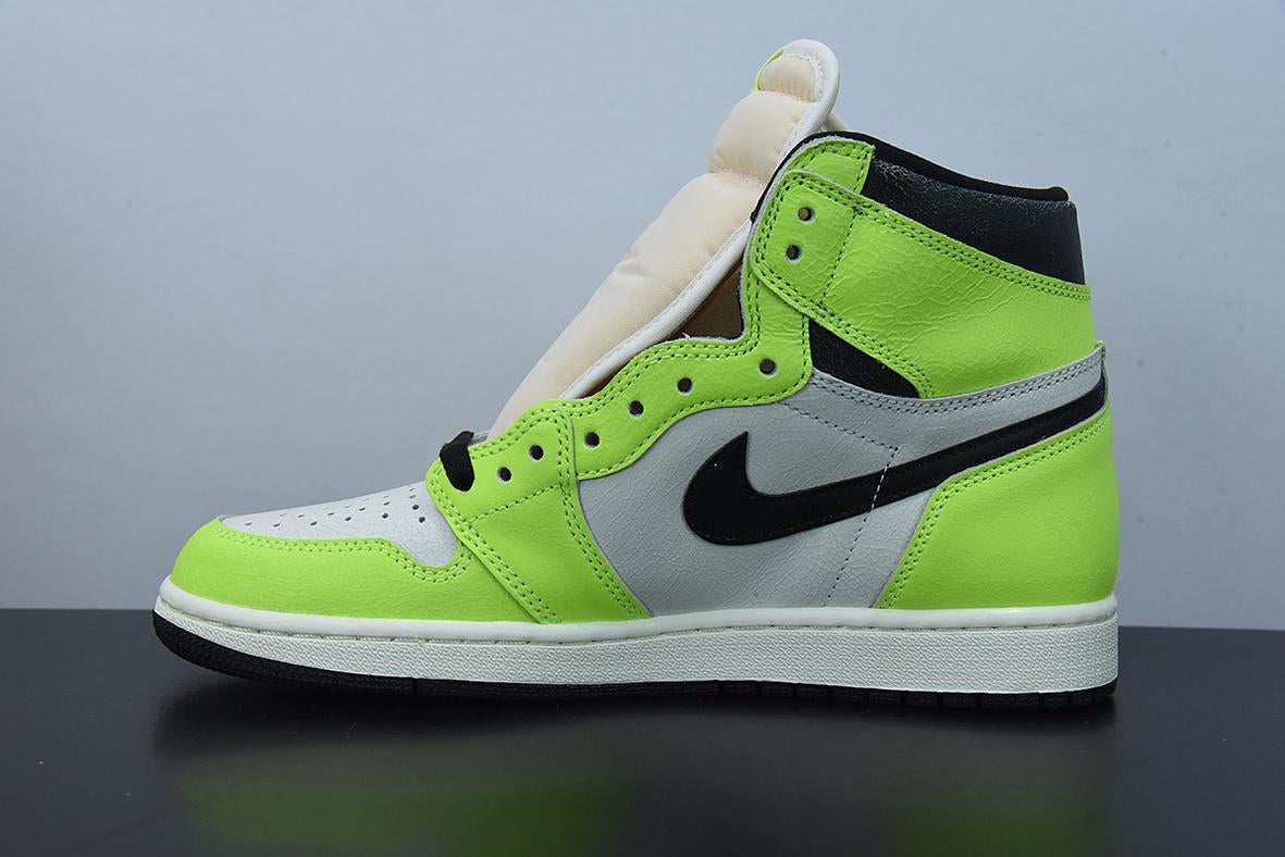 Nike Air Jordan 1 High Volt