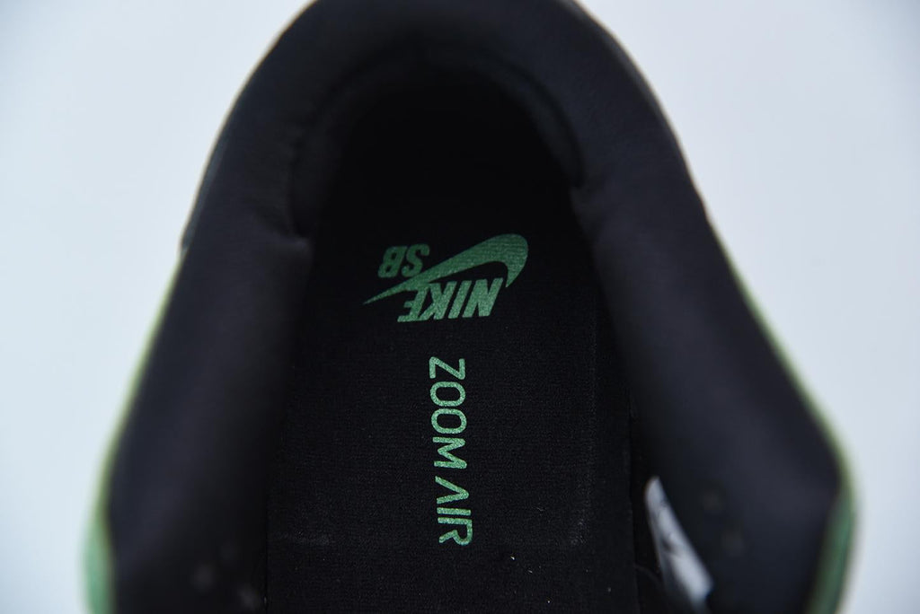 Nike SB Dunk Low Classic Green