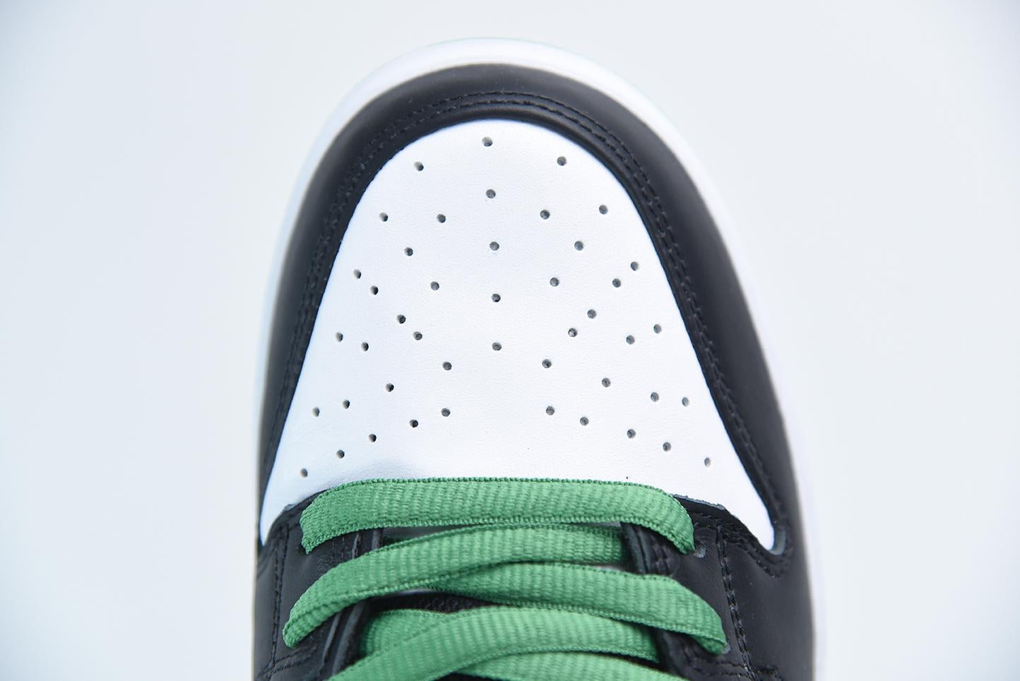 Nike SB Dunk Low Classic Green