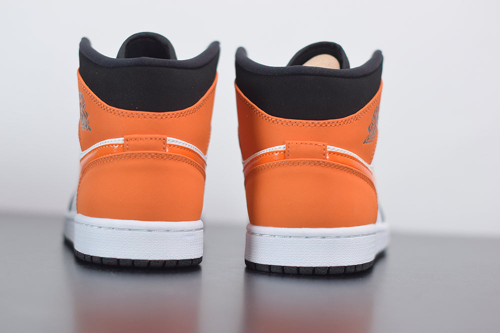 Nike Air Jordan 1 Mid Shattered