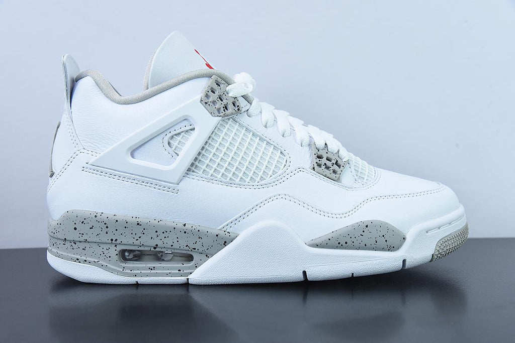 Nike Air Jordan 4 White Oreo