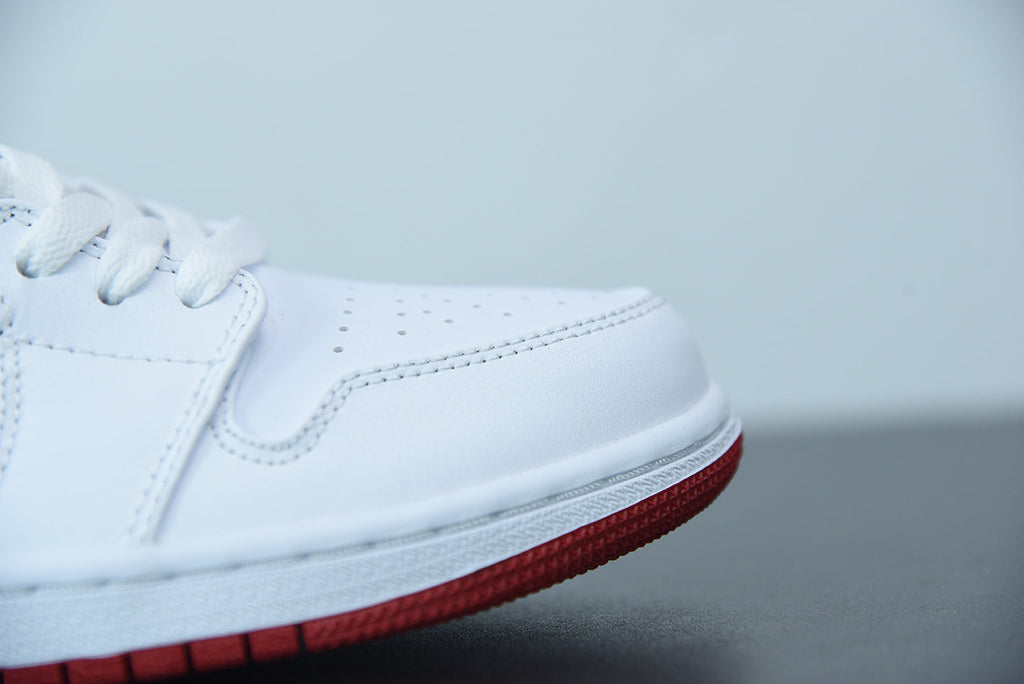 Nike Air Jordan 1 Low University Red