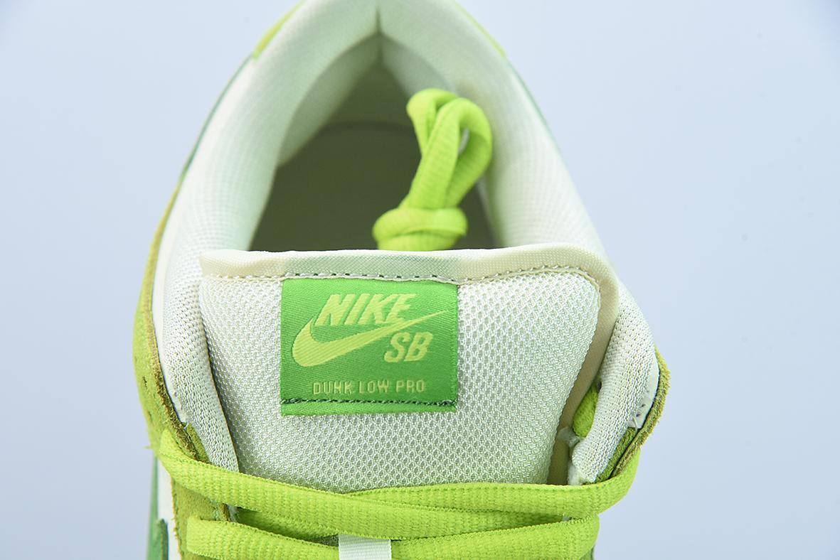 Nike SB Dunk Low Pro Sour Apple