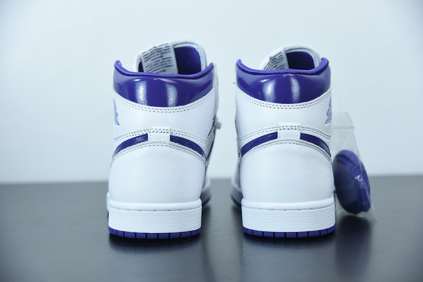 Nike Air Jordan 1 High Court Purple