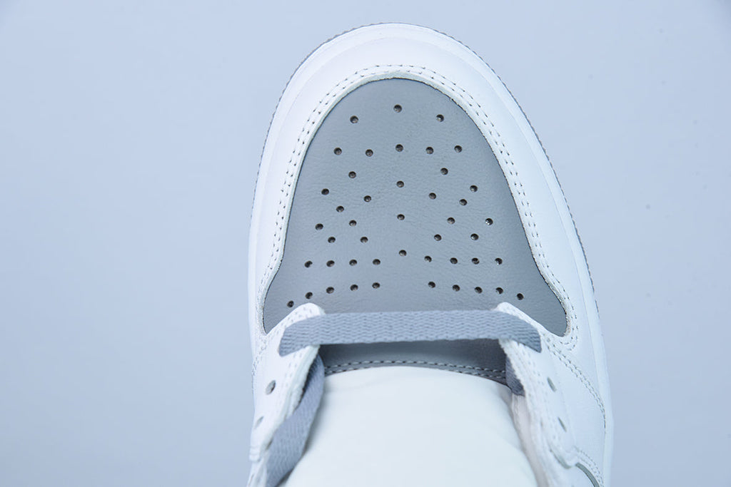 Nike Air Jordan 1 High Stealth