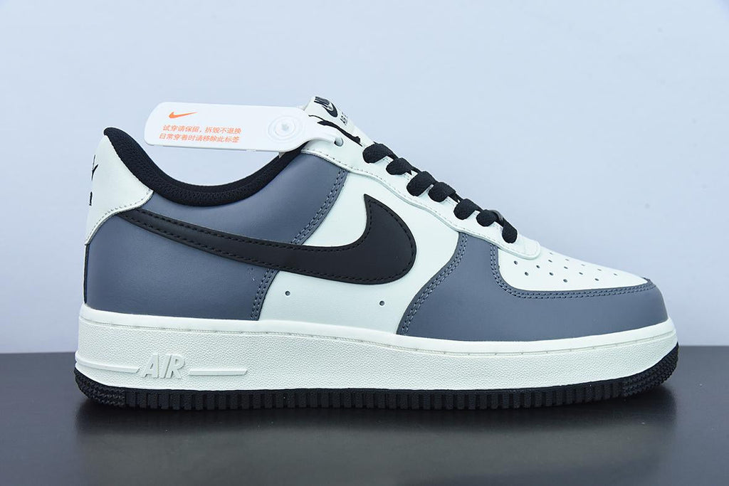 Nike Air Force 1 Low gray