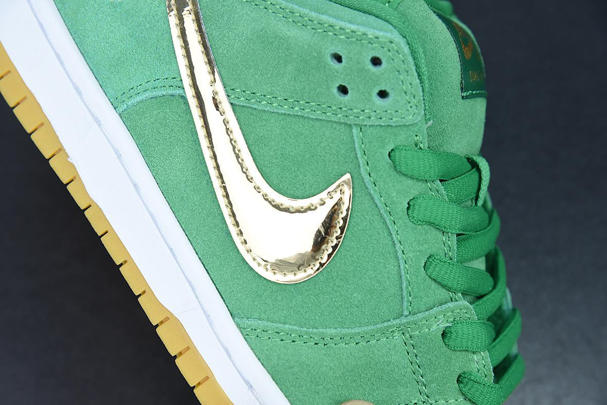 Nike SB Dunk Low Pro St. Patrick's Day