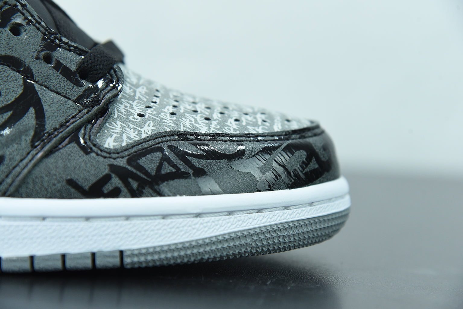 Nike Air Jordan 1 High Rebellionaire