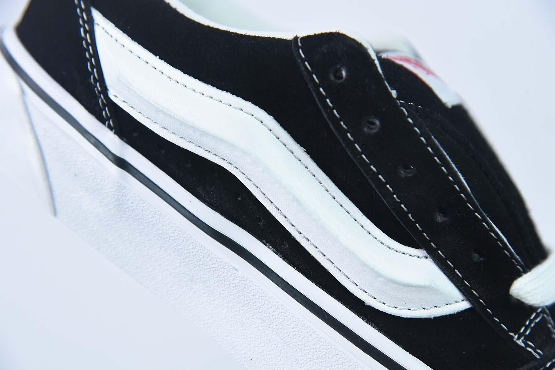 Vans Knu Skool Black True White