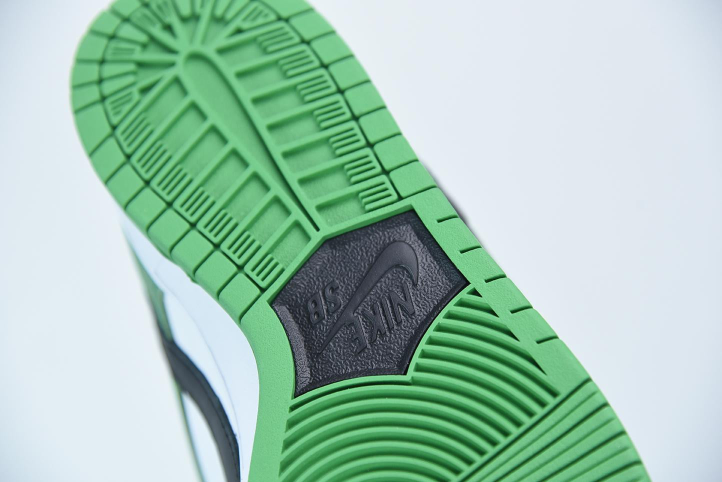 Nike SB Dunk Low Classic Green