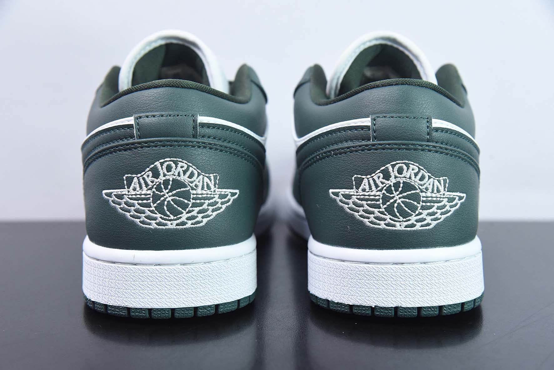 Nike Air Jordan 1 Low Michigan State