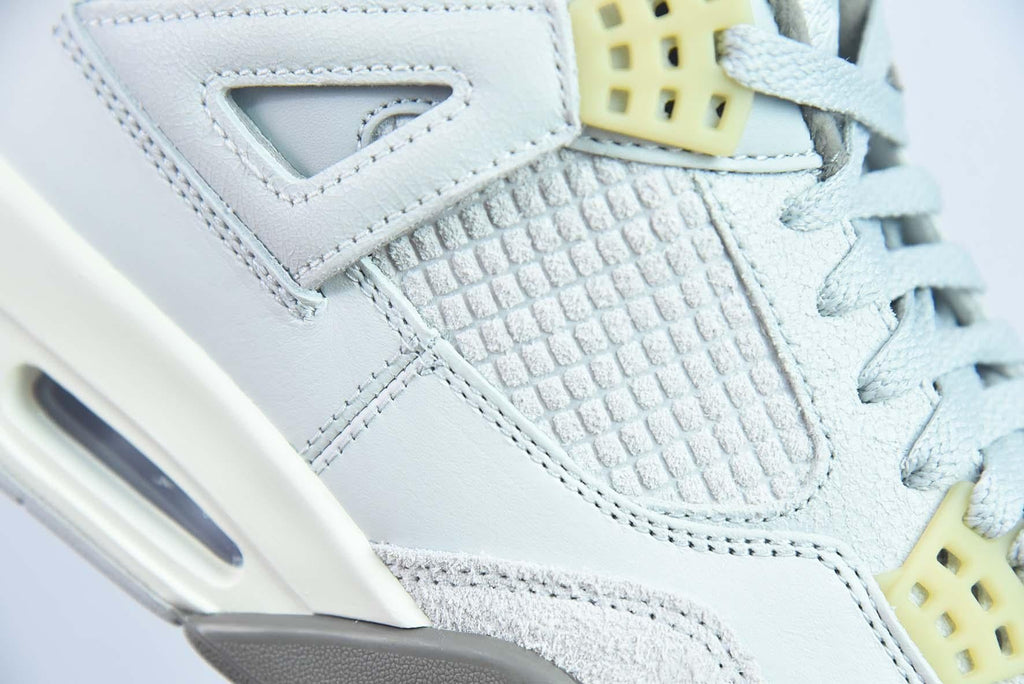 Nike Air Jordan 4 Retro SE Craft