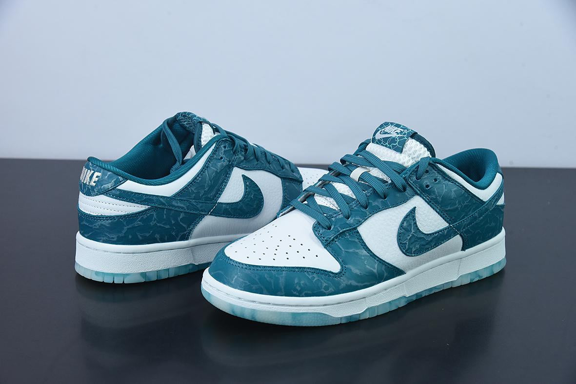 Nike Dunk Low Ocean Secondary image