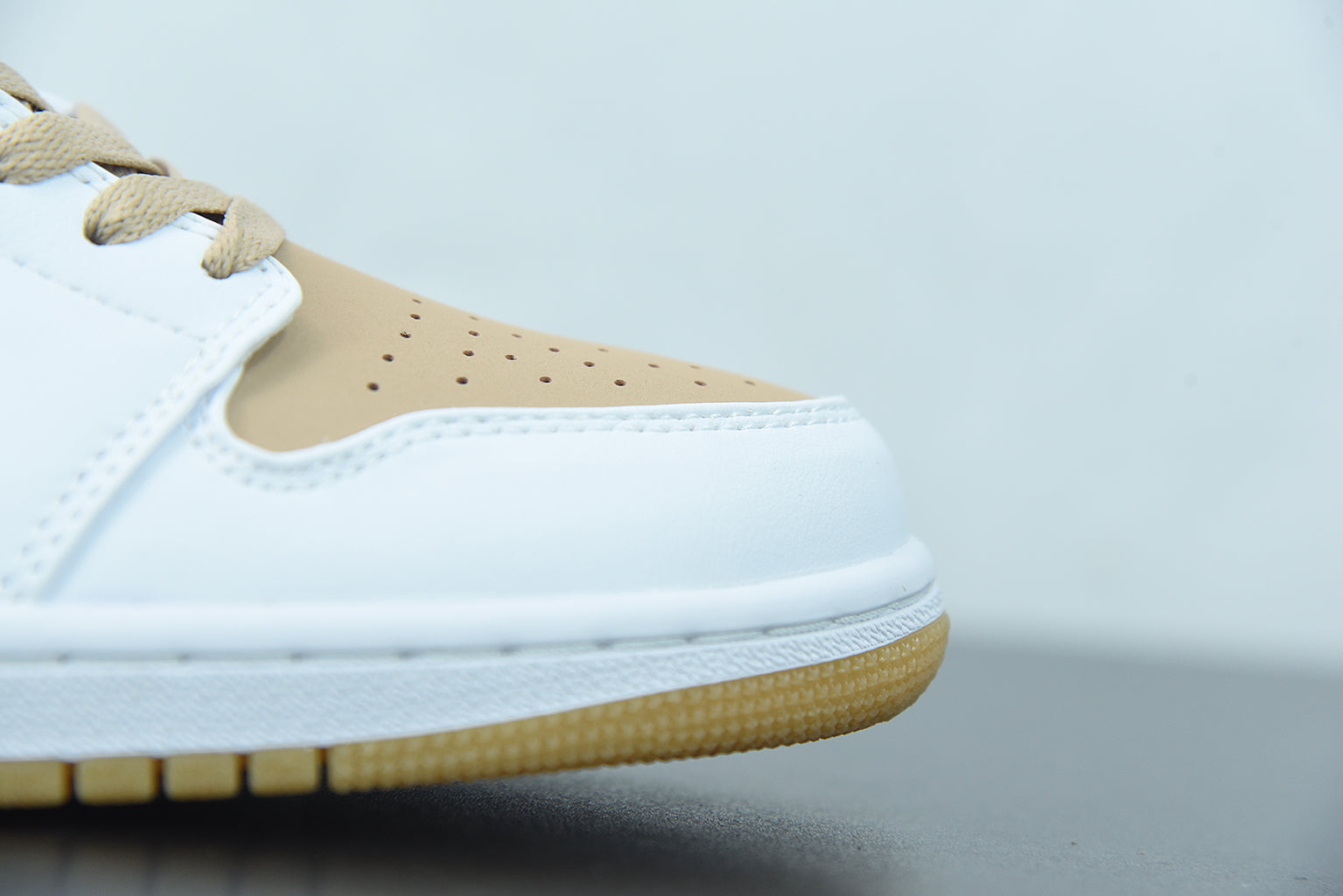 Nike Air Jordan 1 Low Hemp White