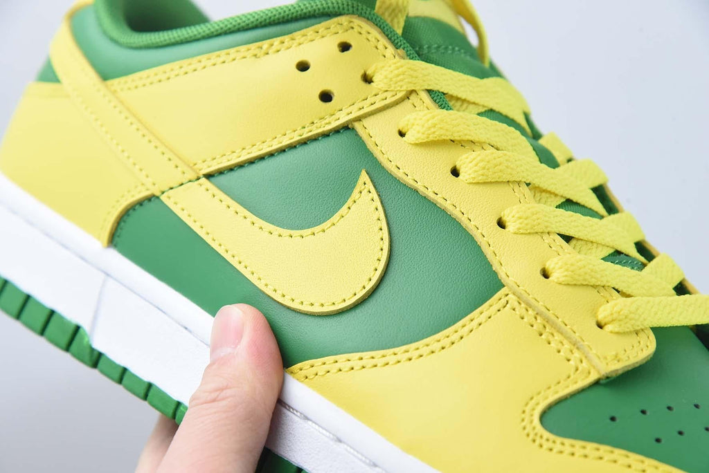 Nike Dunk Low Reverse Brazil