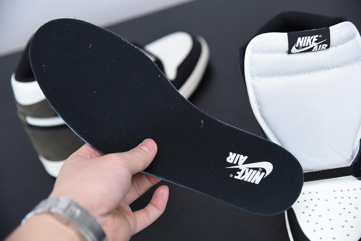 Nike Air Jordan 1 High Dark Mocha