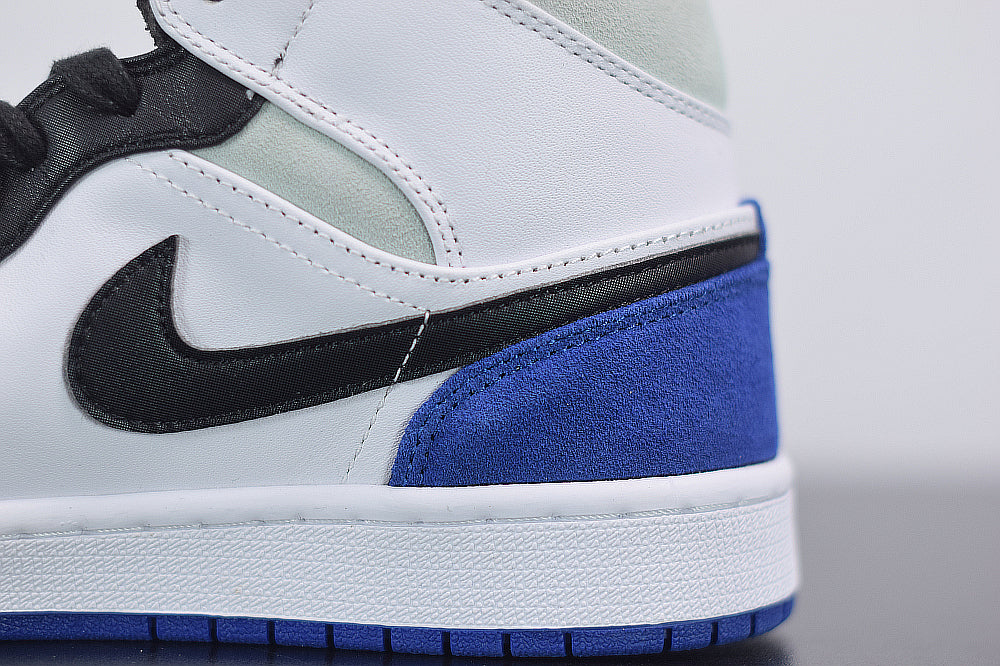 Nike Air Jordan 1 Mid Royal Black