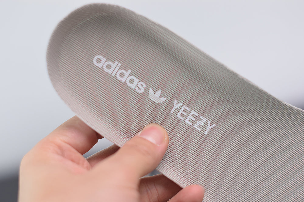 Adidas Yeezy Boost 350 v2 Sesame