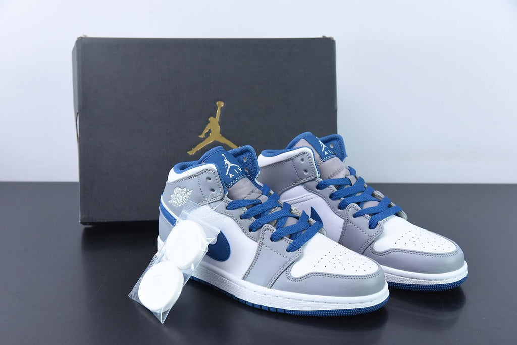 Nike Air Jordan 1 Mid True Blue
