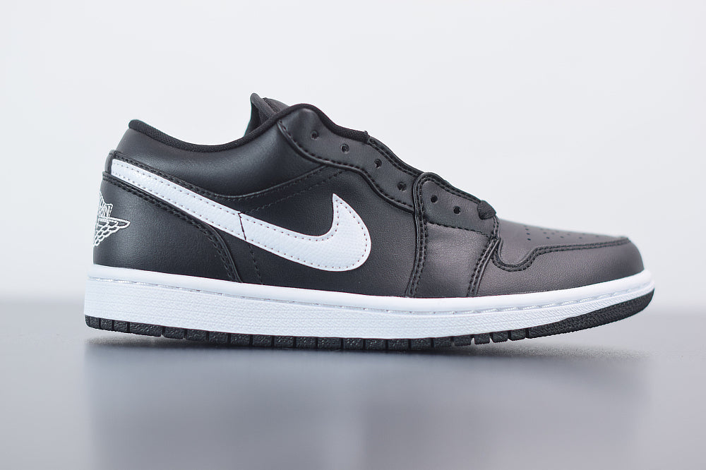 Nike Air Jordan 1 Low Black