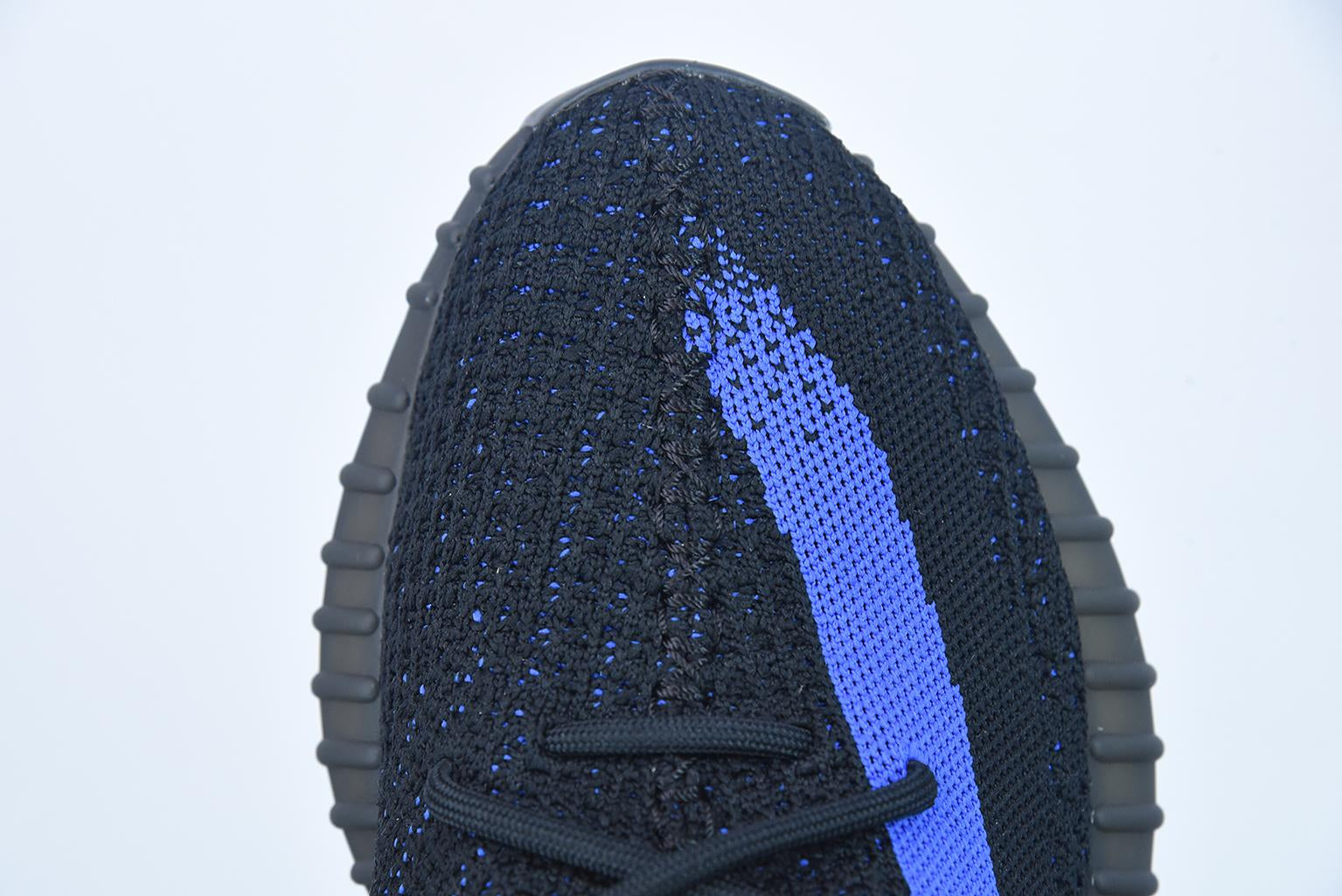 Adidas Yeezy Boost 350 V2 Dazzling Blue