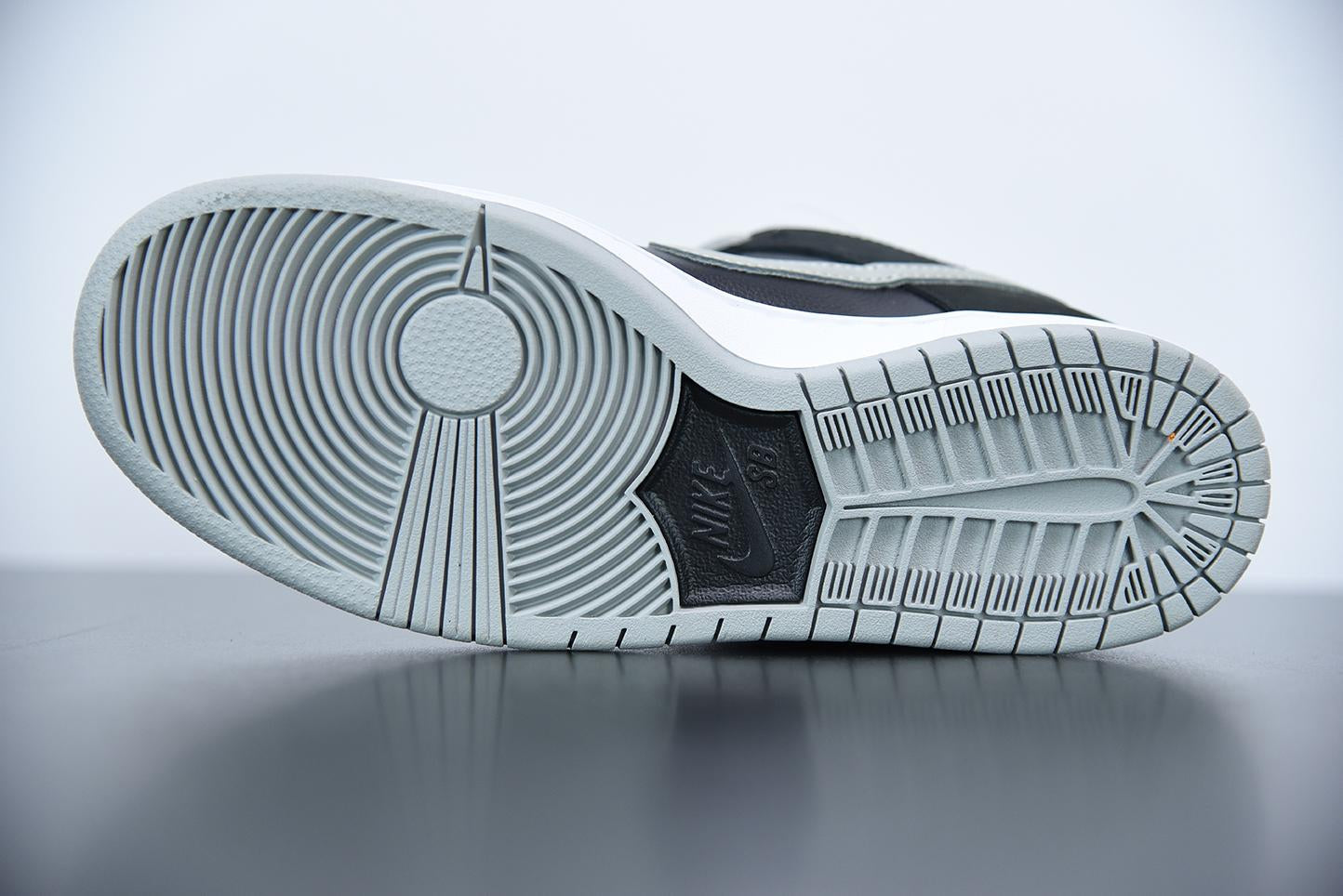 Nike Dunk Low SB J-Pack Shadow