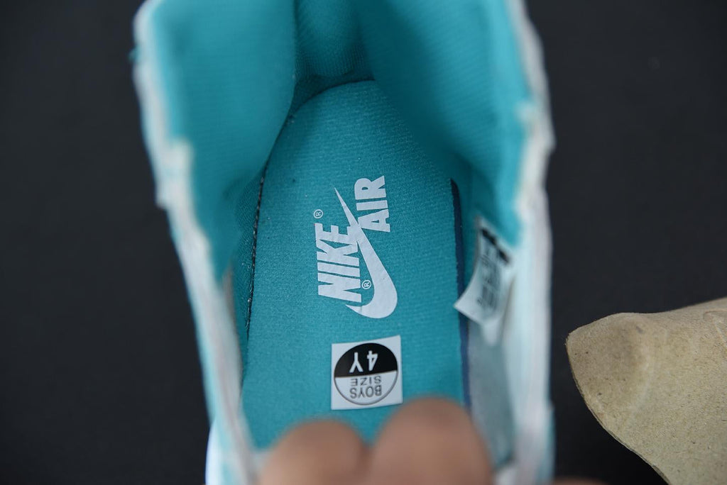 Nike Air Jordan 1 Retro High OG Turbo Green