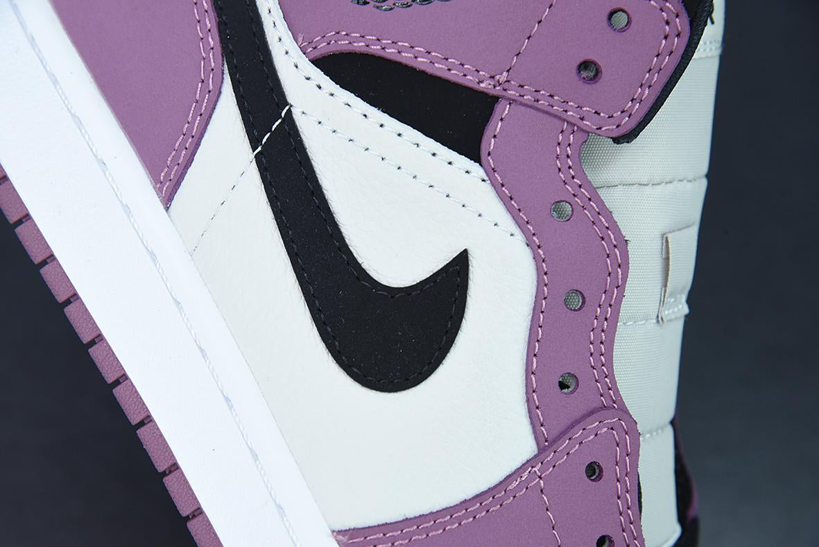 Nike Air Jordan 1 Mid Berry Pink