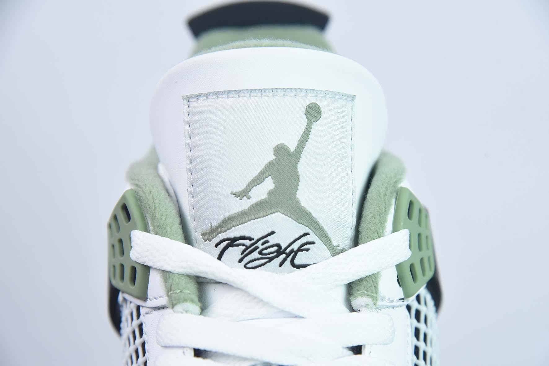 Nike  Air Jordan 4 Retro Oil Greed