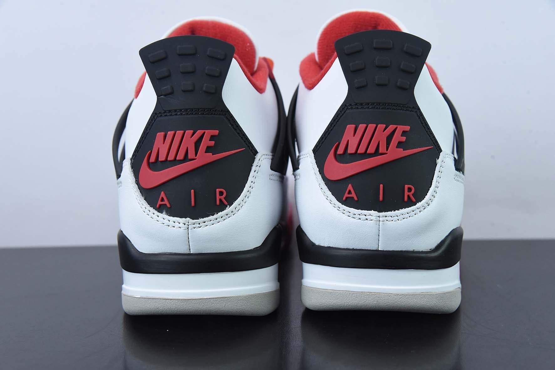 Nike Air Jordan 4 Retro Fire Red