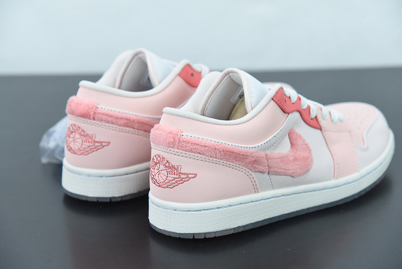 Nike Air Jordan 1 Low Mighty Swooshers Pink