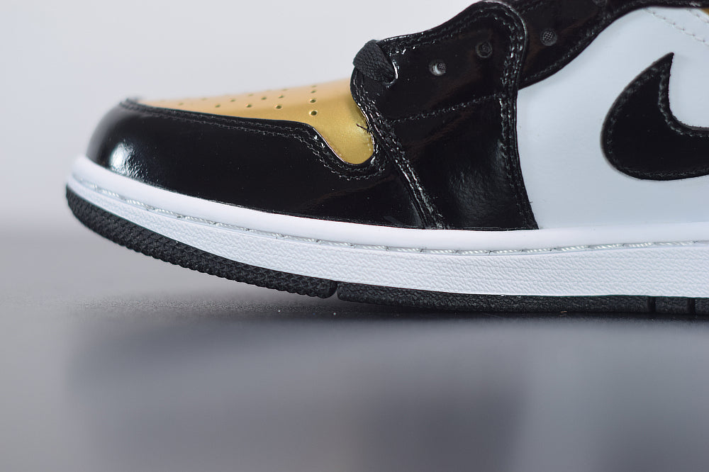 Nike Air Jordan 1 Low Gold Toe