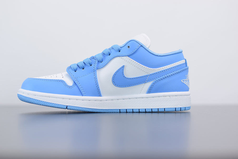 Nike Air Jordan 1 UNC