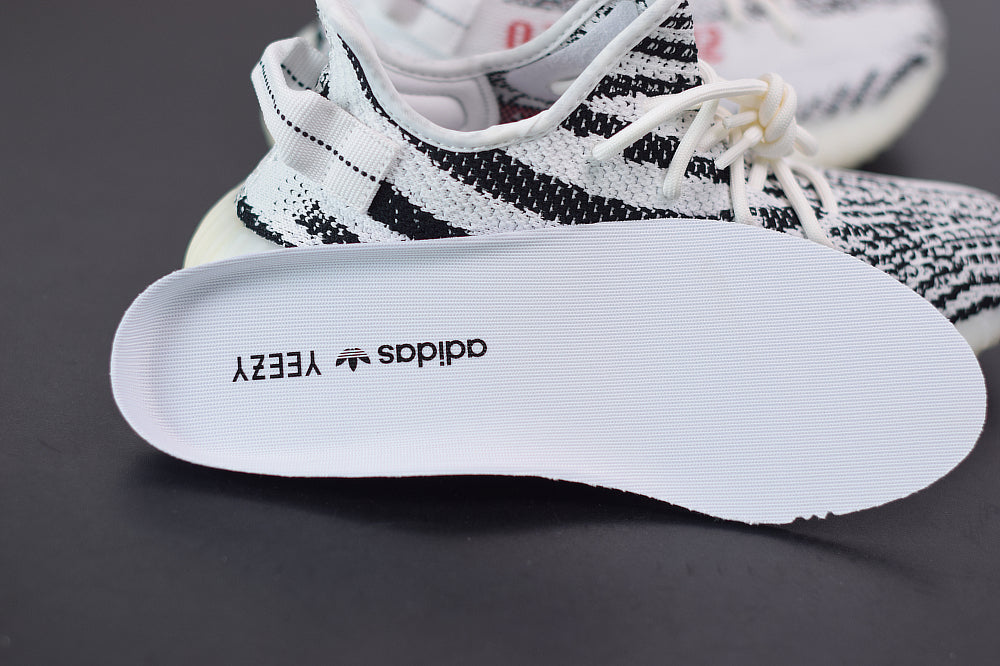 Adidas Yeezy Boost 350 v2 Zebra