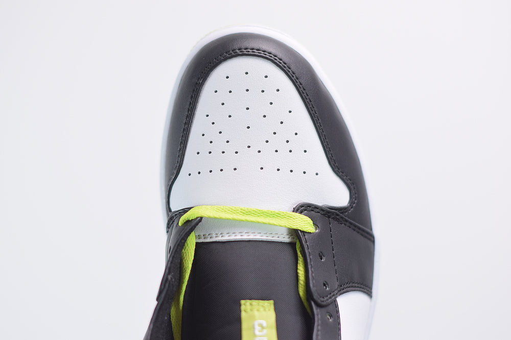 Nike Air Jordan 1 Low Black Cyber