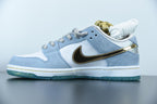 Nike Dunk Low Holiday Special